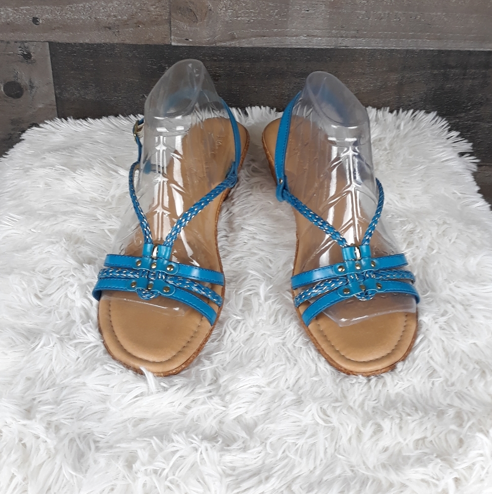 Sandals Tuscany By Easy Street